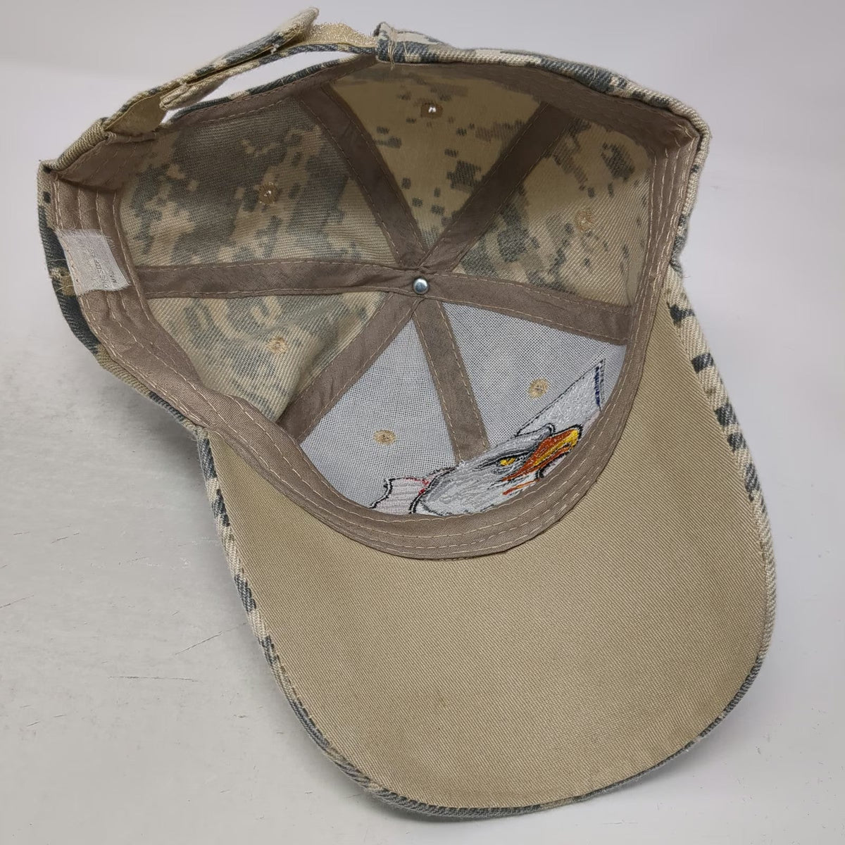 Baseball Cap Beige Gray OS Digital Camo USA Eagle Laurel Wreaths Patriot Hat