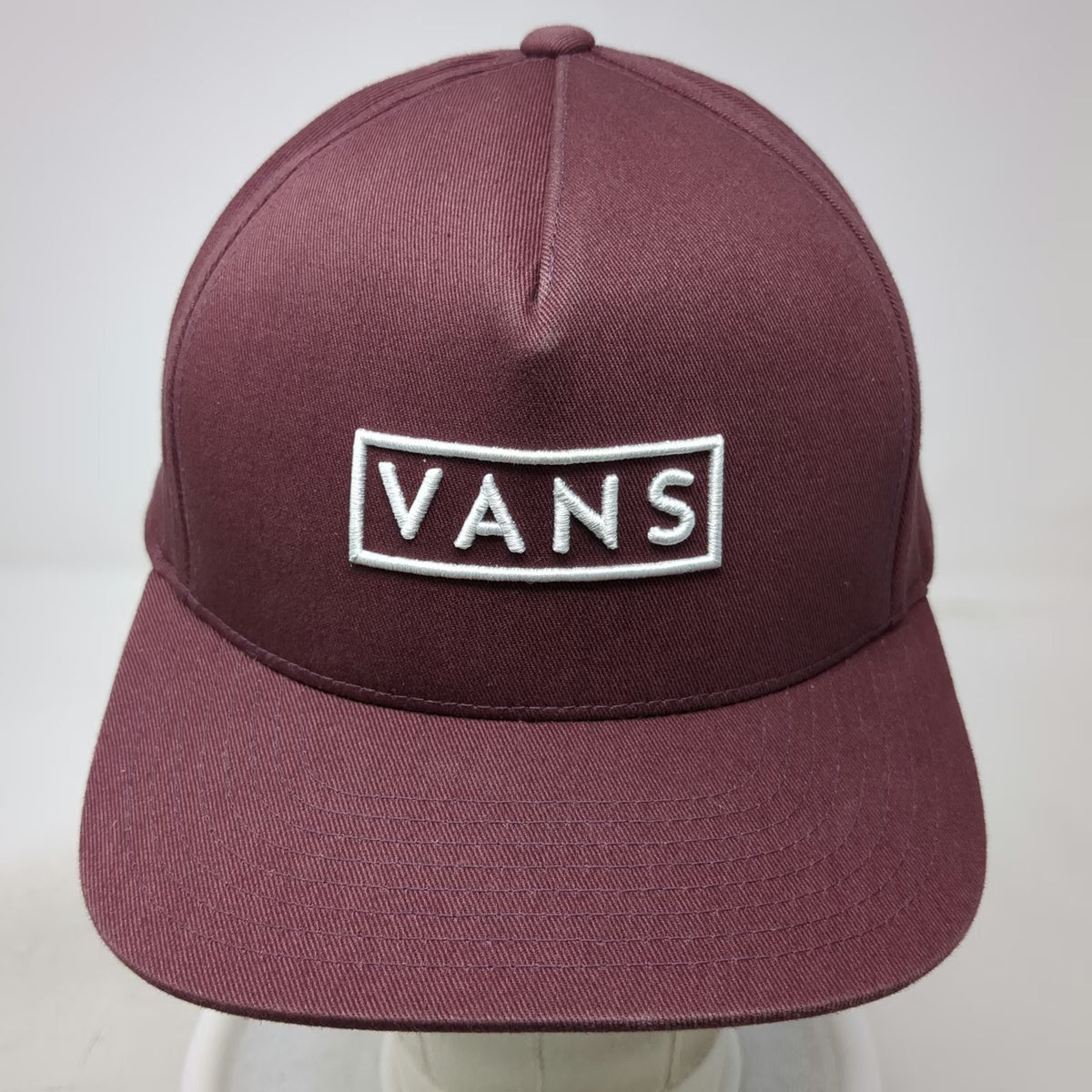 Vans 5 Panel Red Hat One Size Snapback Embroidered Logo Flat Brim Cotton Patch