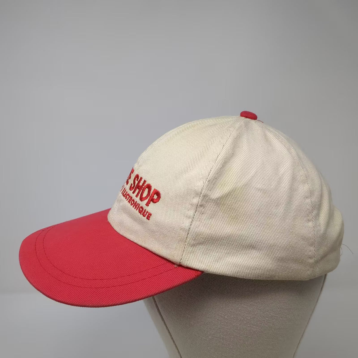 Future Shop Apple Computer Logo Electronics Beige Red Cap Hat Macintosh Vintage