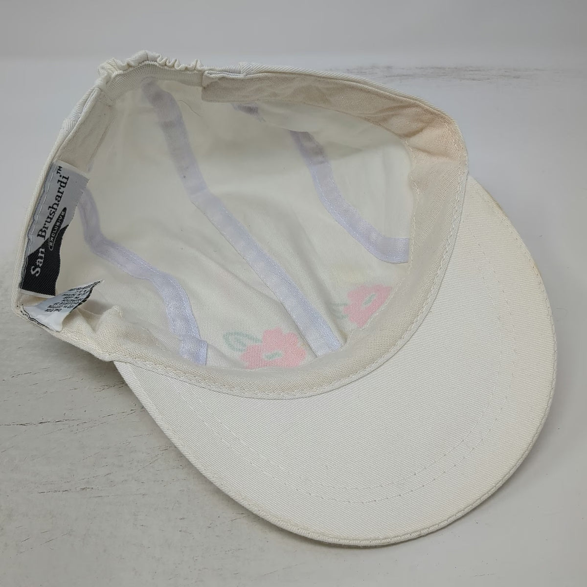 San Brushardi 5 Panel White One Size Flower Embroidery Elastic Back Hat