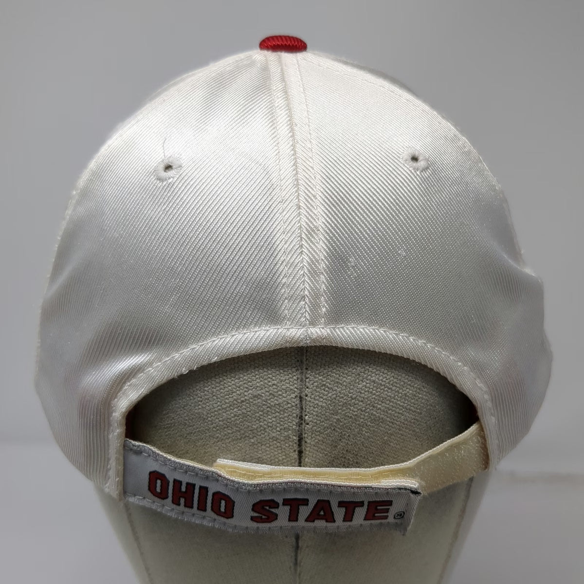 Team Spirit Ohio State Buckeyes NCAA Hat White Cap One Size Strapback Logo Red