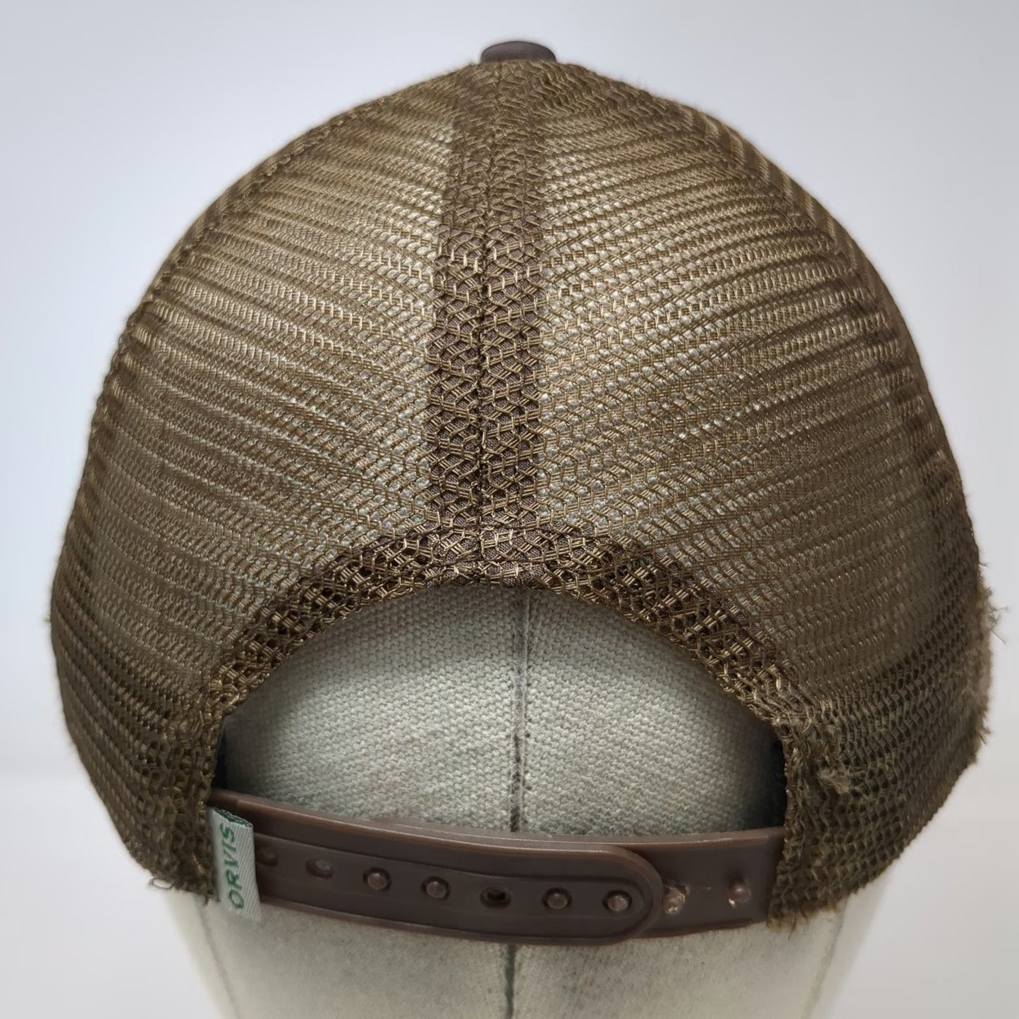 Orvis Trucker Hat Brown Camo One Size Orange Fly Fishing Logo Mesh Snapback