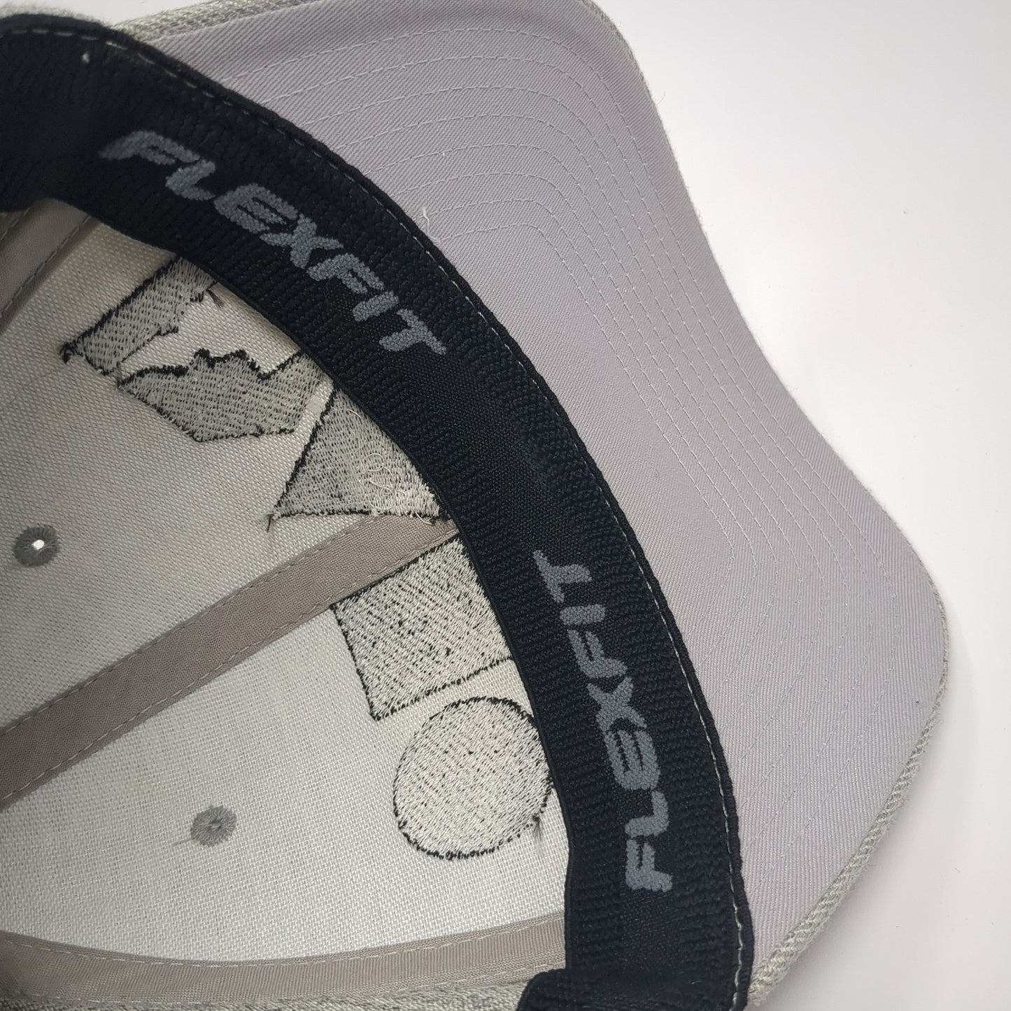 Idaho Spell Out Fitted Hat Gray XL Embroidered Stretch Flexfit Yupoong
