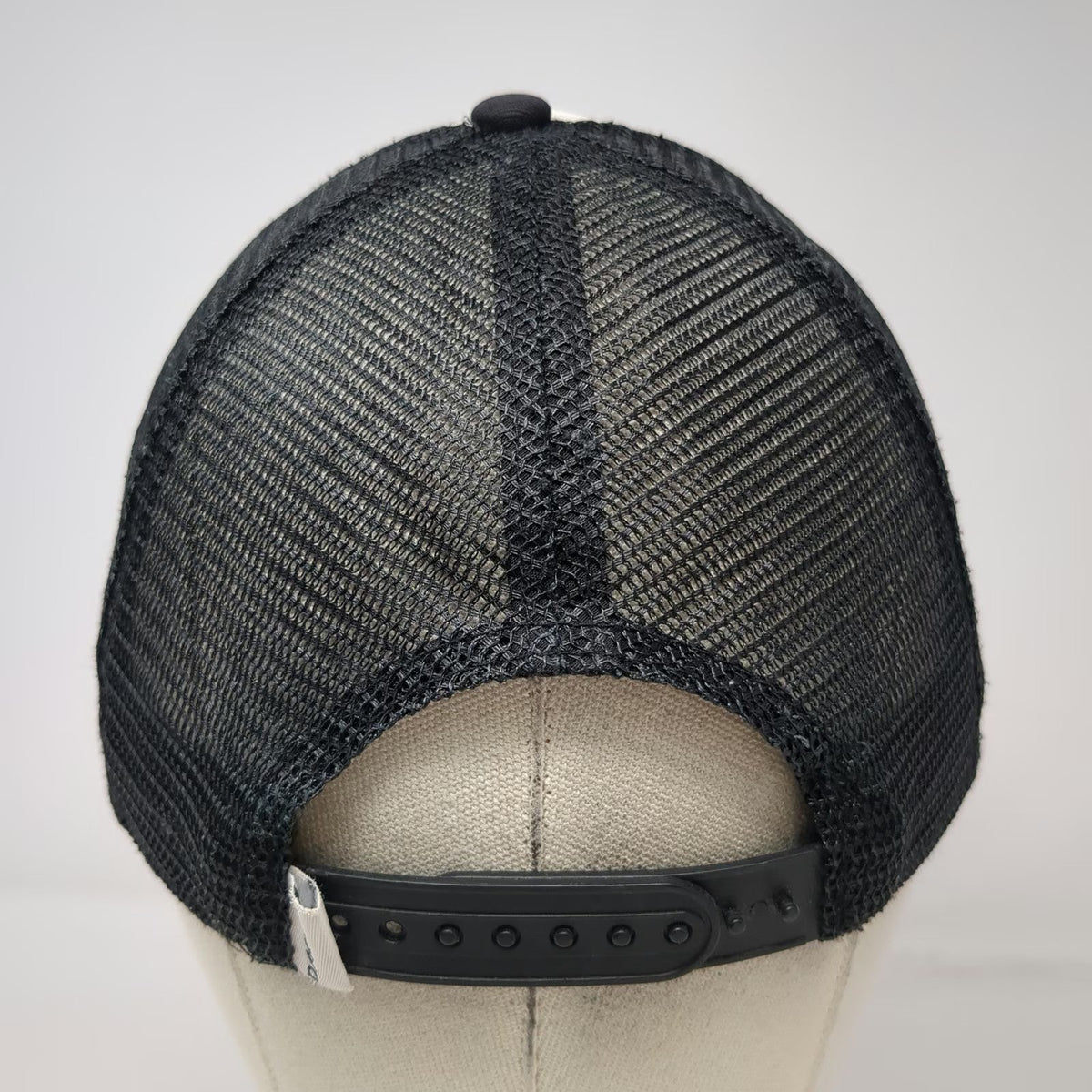 Dakine Trucker Hat Black OSFM Aloha Hibiscus Flower Foam Mesh Snapback Tropical