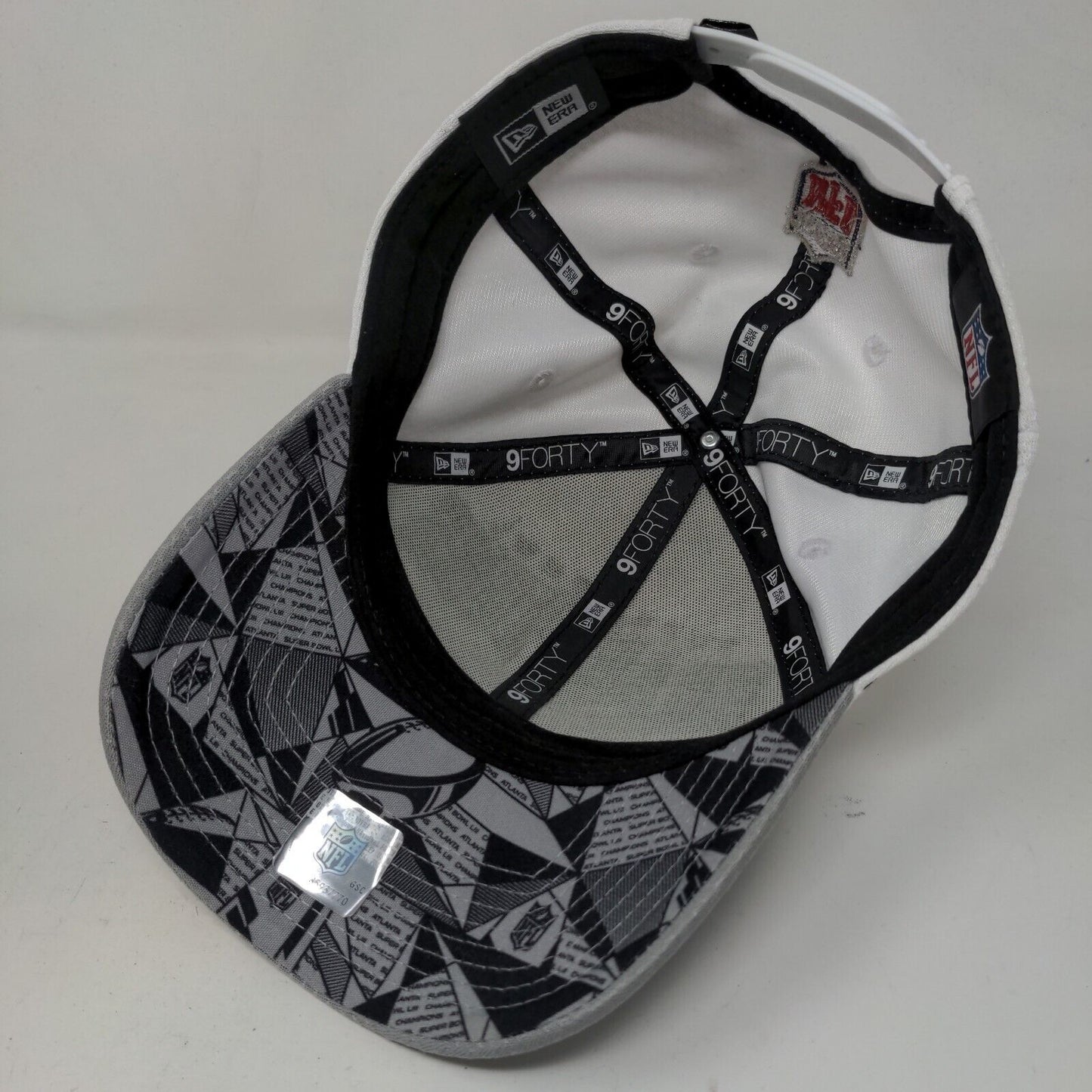 New Era Men's Snapback Hat White Gray 9Forty SuperBowl LIII Patriots Embroidered