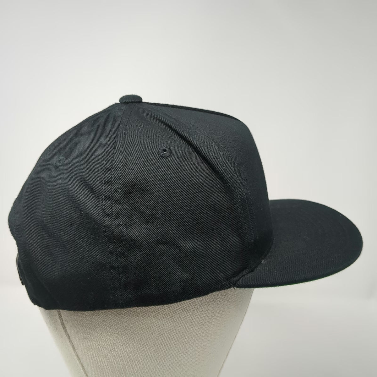 Yupoong 5 Panel Hat Black One Size Dead by Daylight Logo Snapback Flat Brim