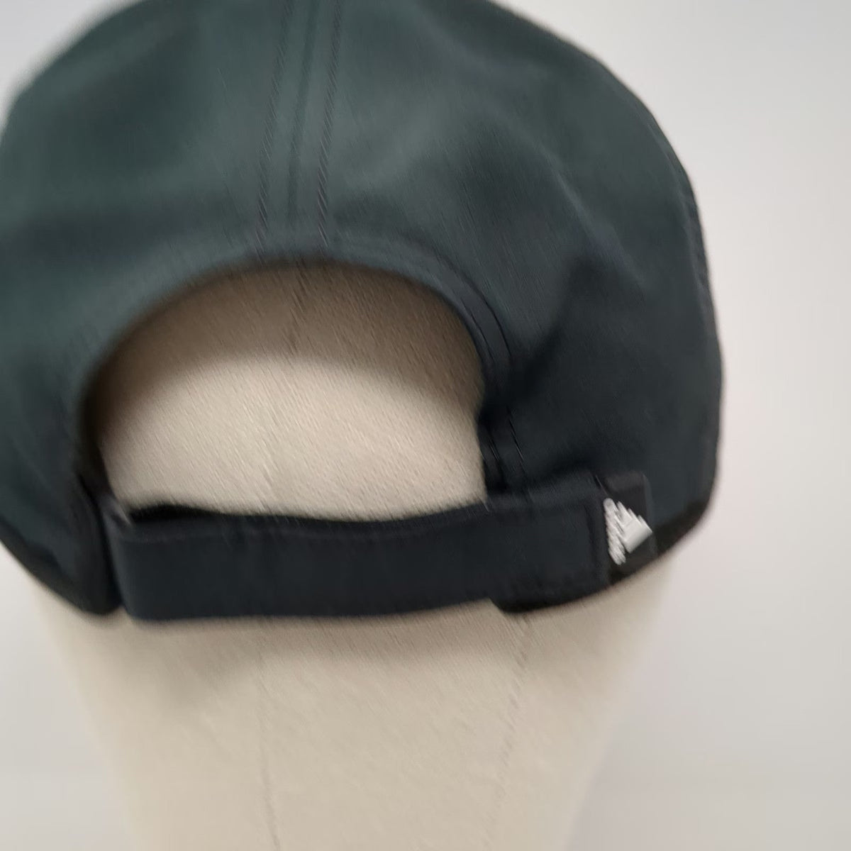 Adidas Baseball Cap Gray One Size Aeroready Perforated Strapback Hat Running