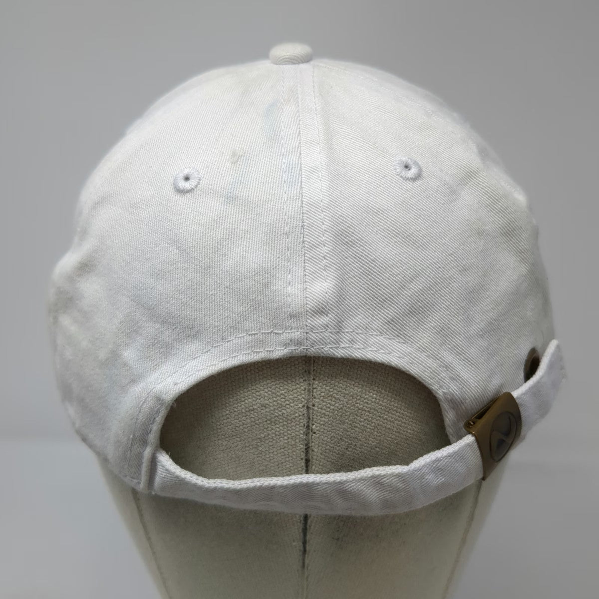 Newhattan Baseball Cap White One Size Carnival Cruise Line 2018 Logo Strap Hat