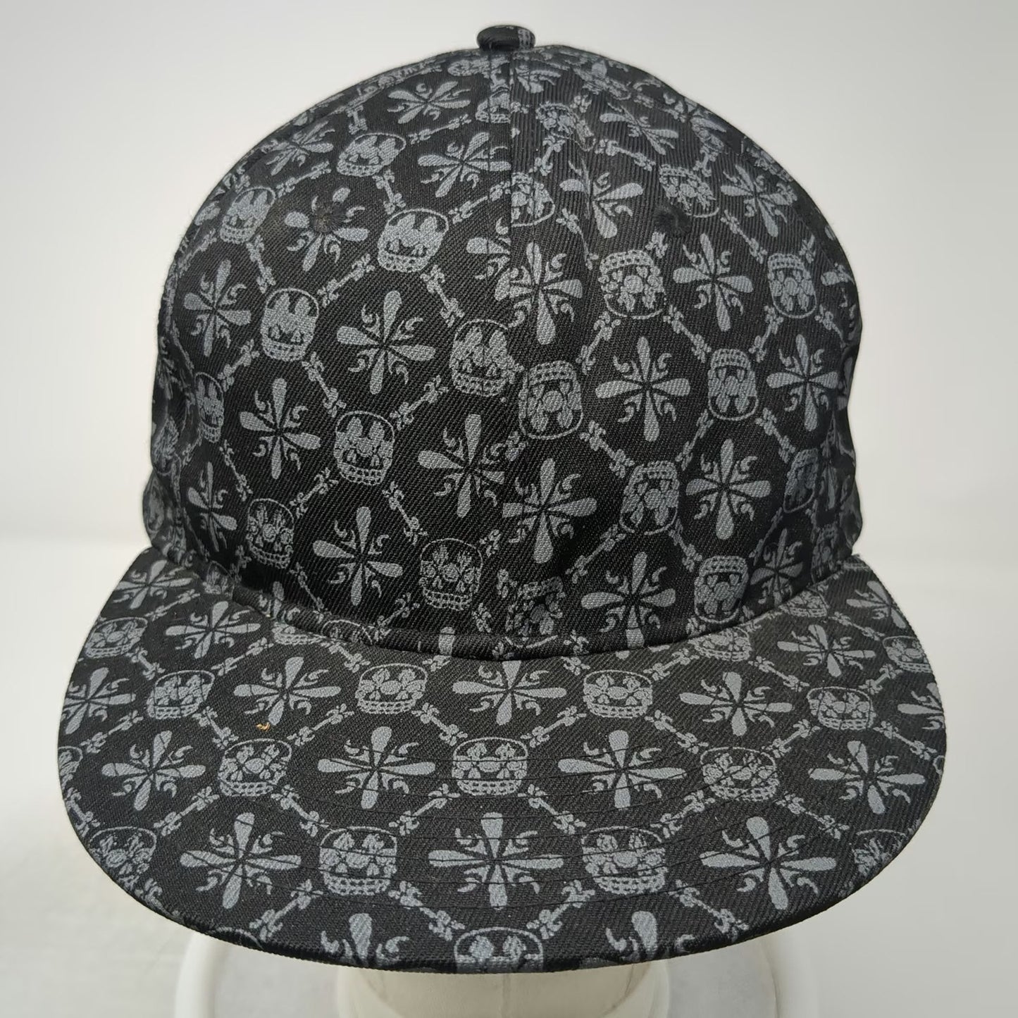 oneballjay Baseball Cap Black 7 1/8 All Over Skull Cross Print Fitted Hat