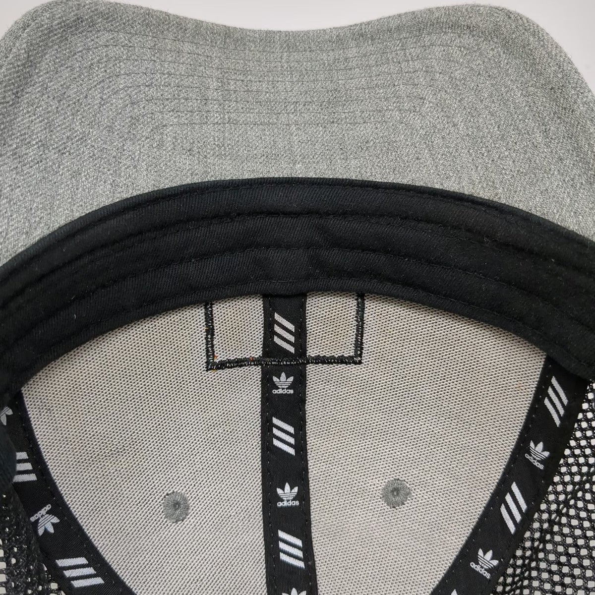 Adidas Gray Trucker Hat One Size Trefoil Logo Snapback Mesh Back 3 Stripes