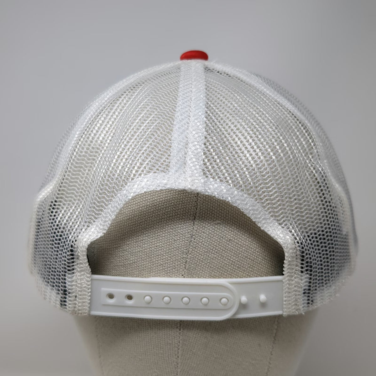 Duluth Trucker Hat White Red One Size Angry Beaverino Pizzeria Wisconsin Mesh