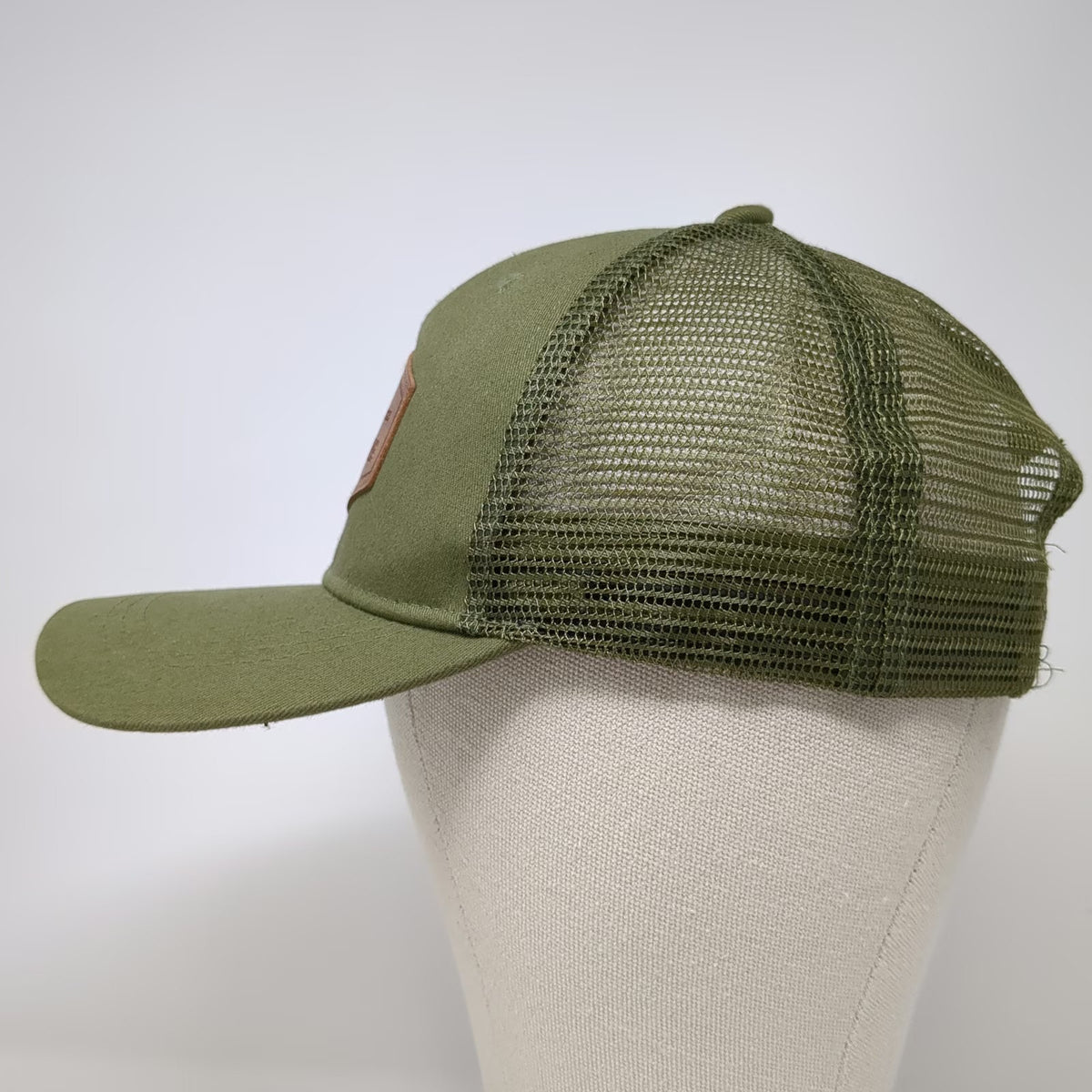 Green One Size Trucker Hat Snapback Mesh Adventure Mountain Graphic Patch Camp