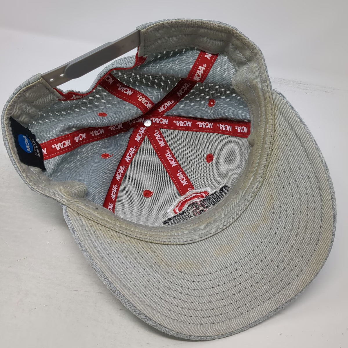 Signatures Ohio State Buckeyes NCAA Gray One Size Mesh Snapback Cap Hat Logo