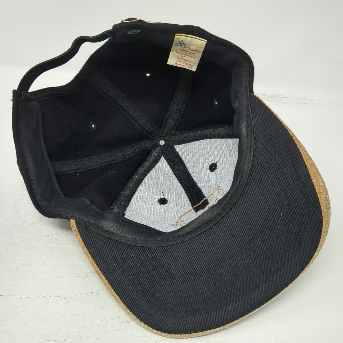 Triangle Headwear Alaska The Last Frontier Black Baseball Cap One Size Wool Hat
