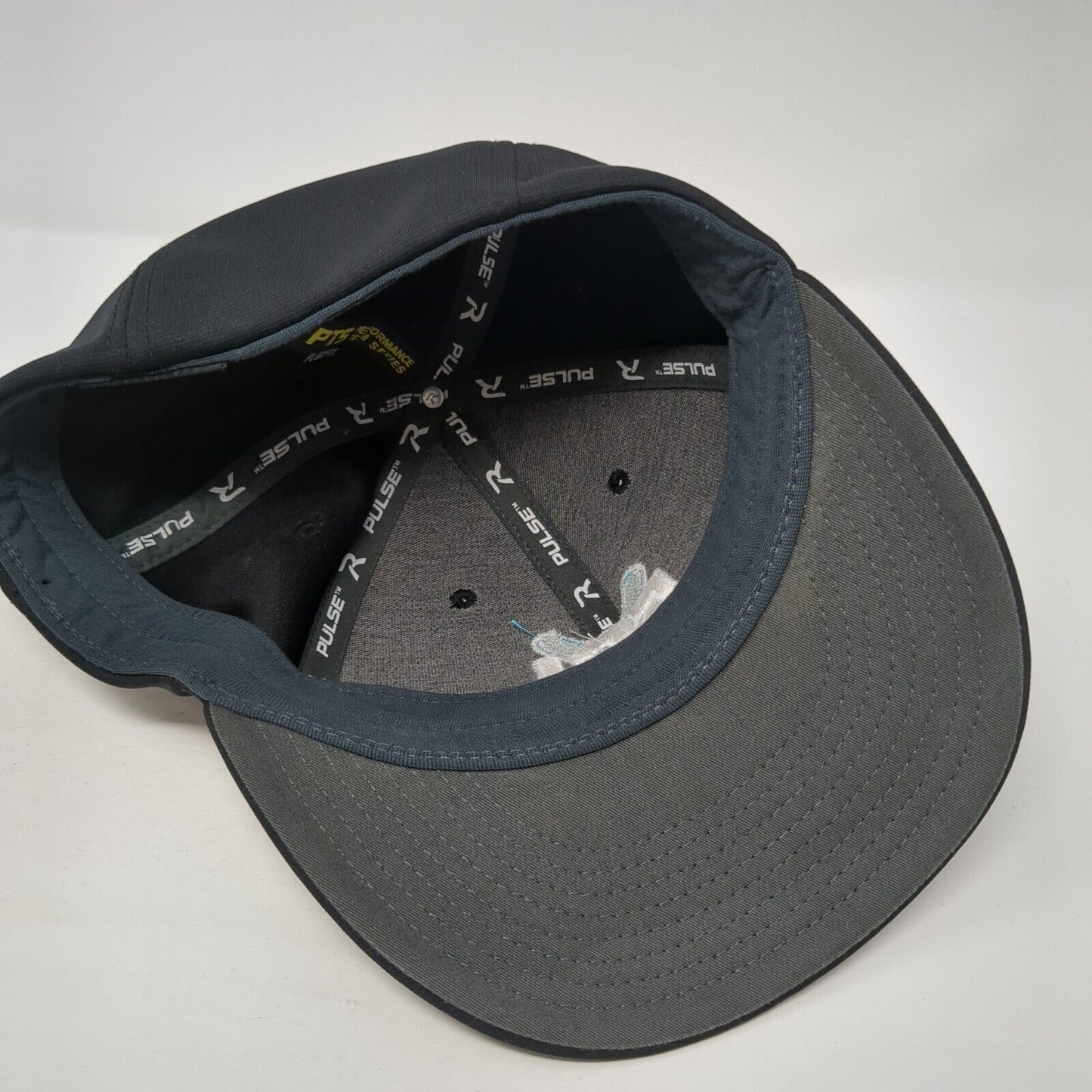 FBI Fitted Baseball Cap Black S/M Lightweight Embroidered Pulse PTS20 Richardson