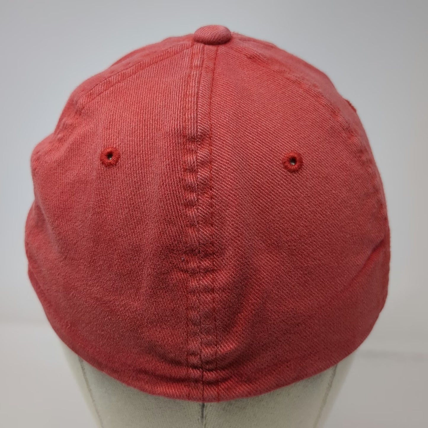 Yupoong Cigarette Racing Team Red M Baseball Cap Fitted Flexfit Offshore Hat