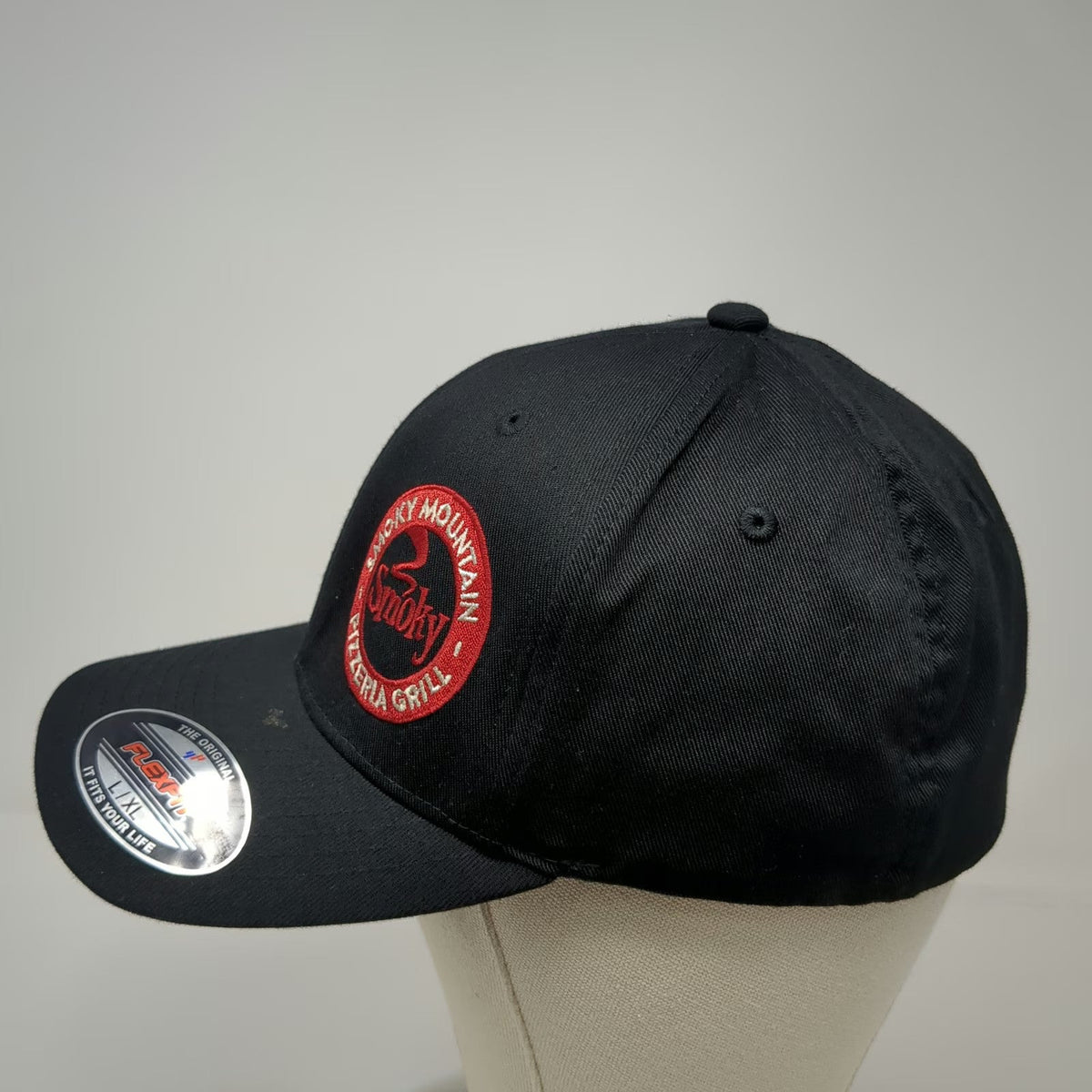 Flexfit Smoky Mountain Pizzeria Grill Black XL Baseball Cap Hat Fitted Logo