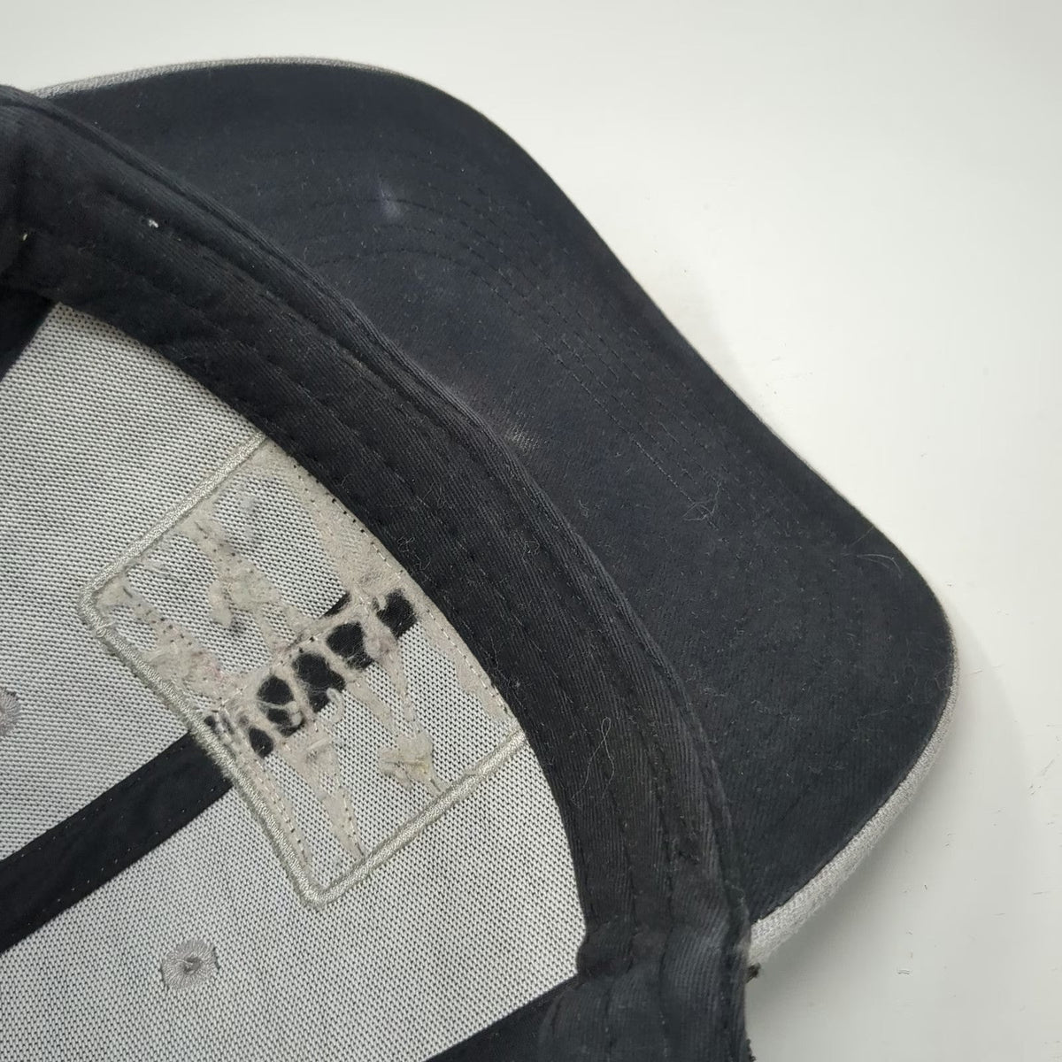 ECHO Trucker Hat Gray OSFM Mesh Back Chainsaw Outdoor Power Equipment Snapback