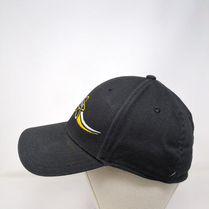 Denuke Fitted Hat Black M/L Embroidered Solid Vent Holes Proflex