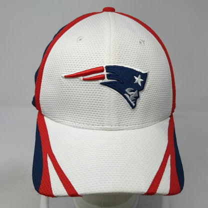 New England Patriots NFL New Era Cap White Blue Red L 39THIRTY Stretch Fit Hat