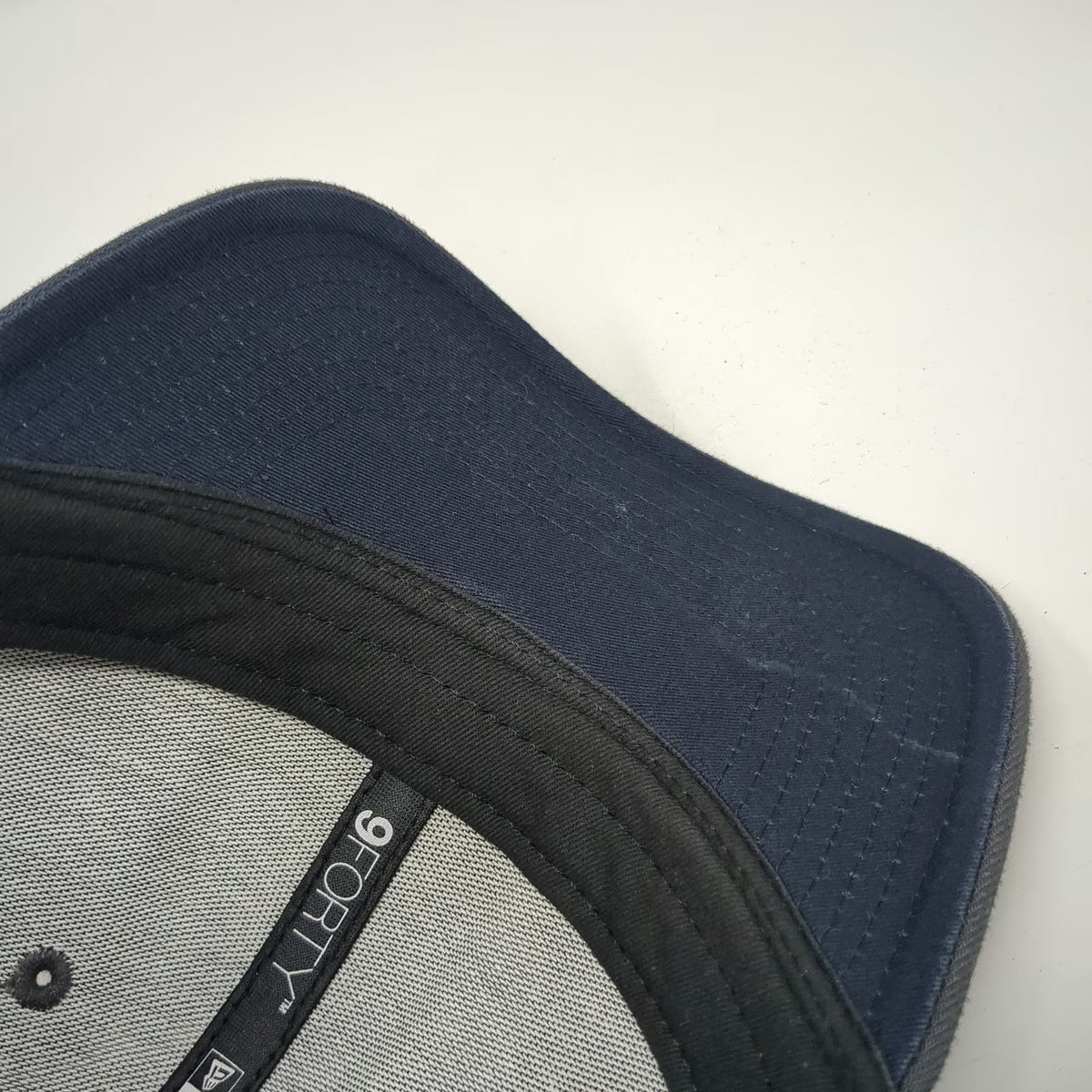 New Era Seattle Mariners MLB Baseball Cap Gray One Size 9FORTY Strapback Hat