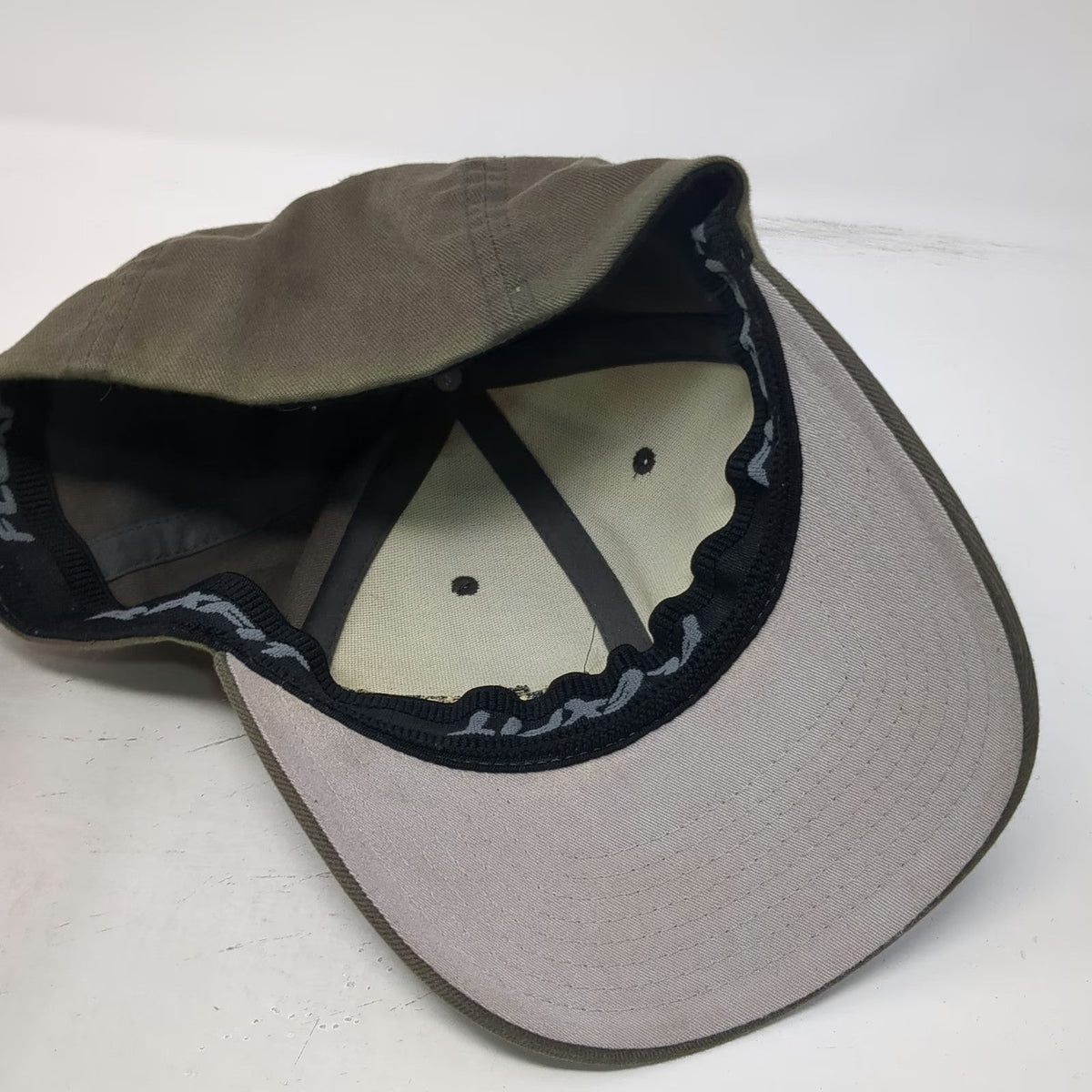 Enthuzst Baseball Cap Gray XL Flexfit Logo Curved Brim Stretch Fit Outdoor Hat