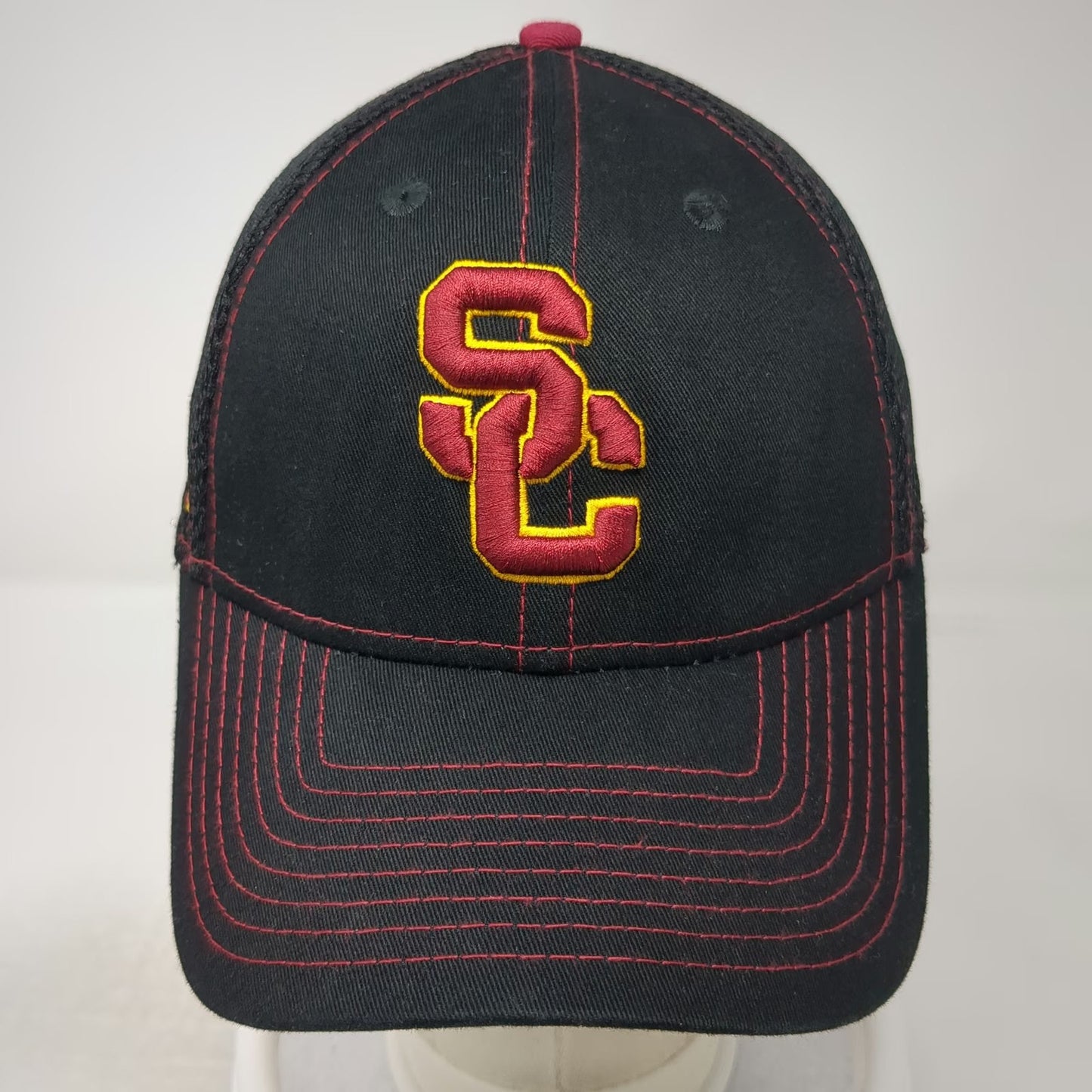 New Era USC Trojans NCAA Cap Black M 39THIRTY Mesh Stretch Stitching Logo Hat