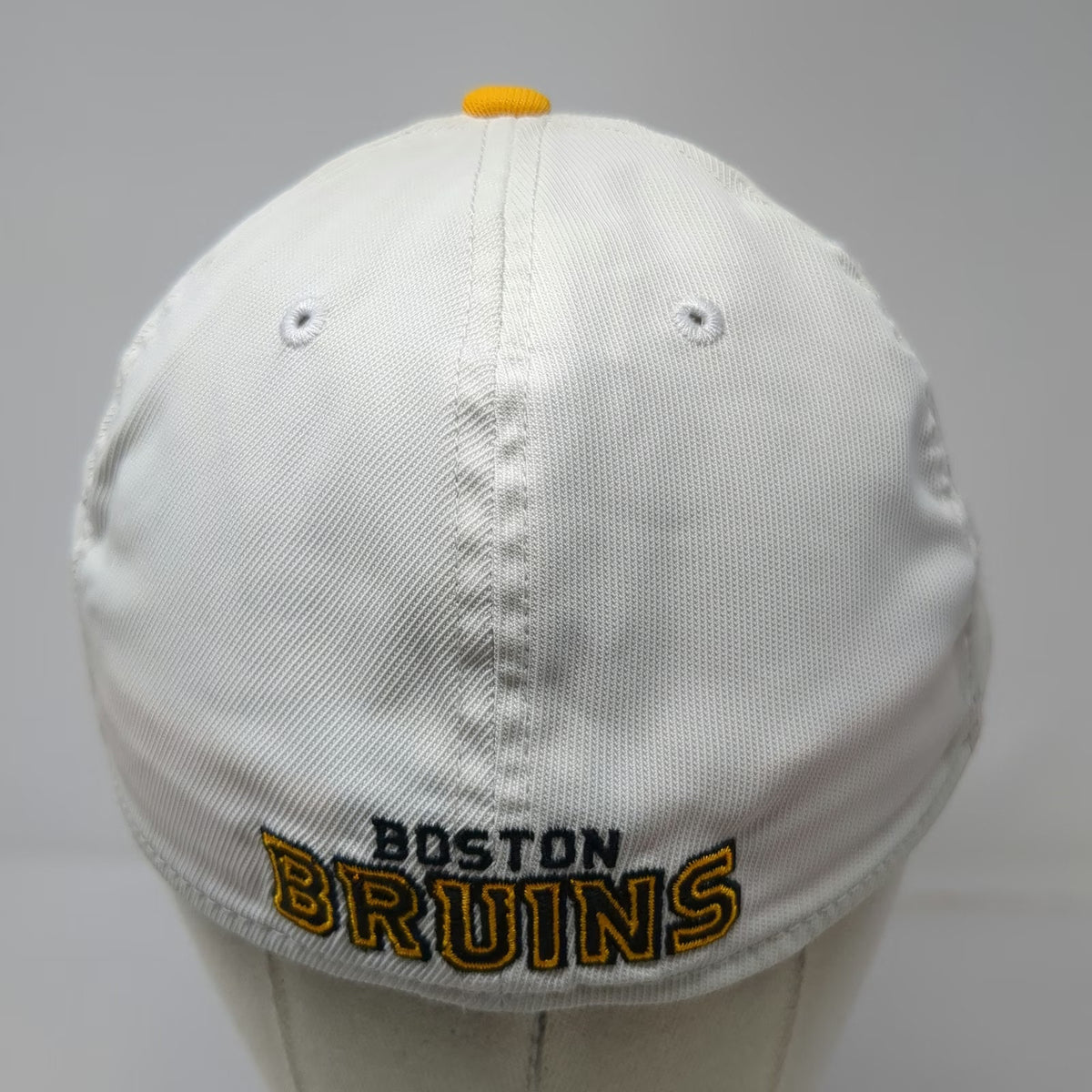 Boston Bruins NHL Reebok White Yellow Black XL Face Off Embroidered Logo Hat