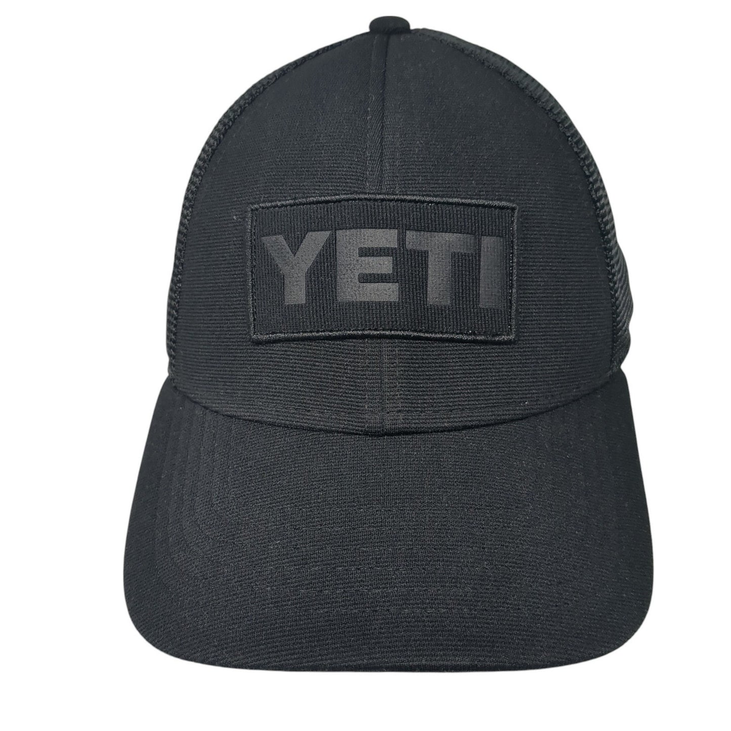 YETI Snapback Mesh Back Trucker Hat Black One Size Adjustable Outdoor