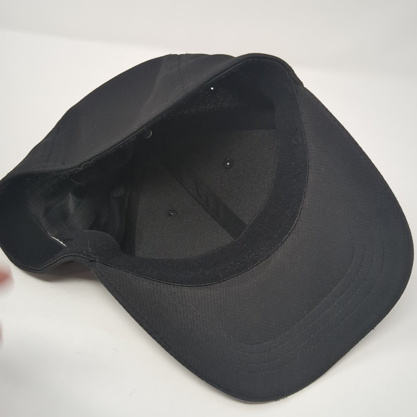 Unbranded Fitted Hat Black One Size Stretch Solid Vent Holes Blank