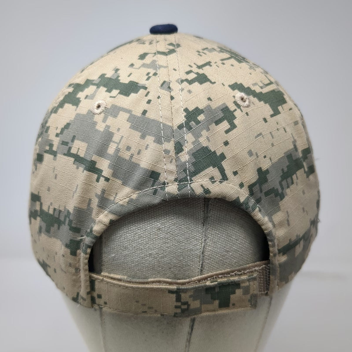Dallas Cowboys NFL Authentic One Size Blue Digital Camo Strapback Hat Star Logo