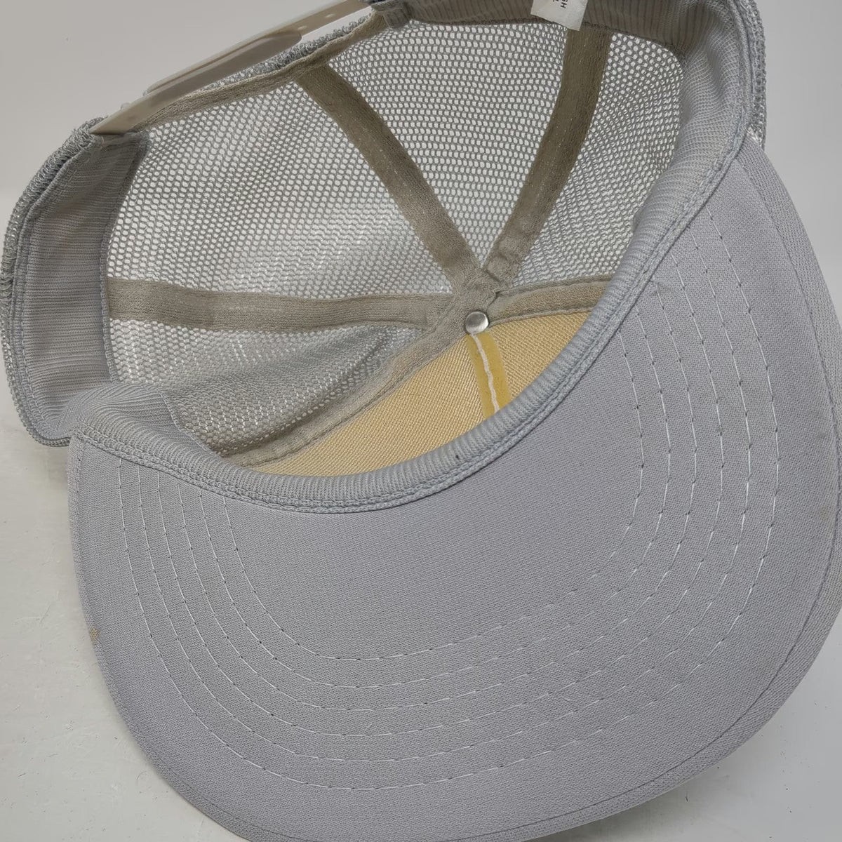 Gray One Size Trucker Hat Yellowstone National Park Elk Patch Mesh Rope Snapback