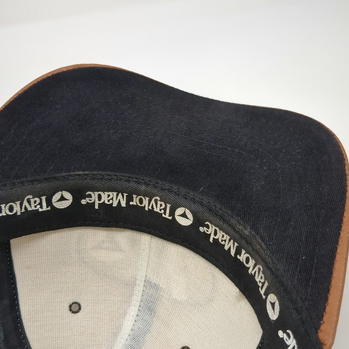 TaylorMade Baseball Cap Brown One Size Leather Strapback Golf Find Your Game Hat