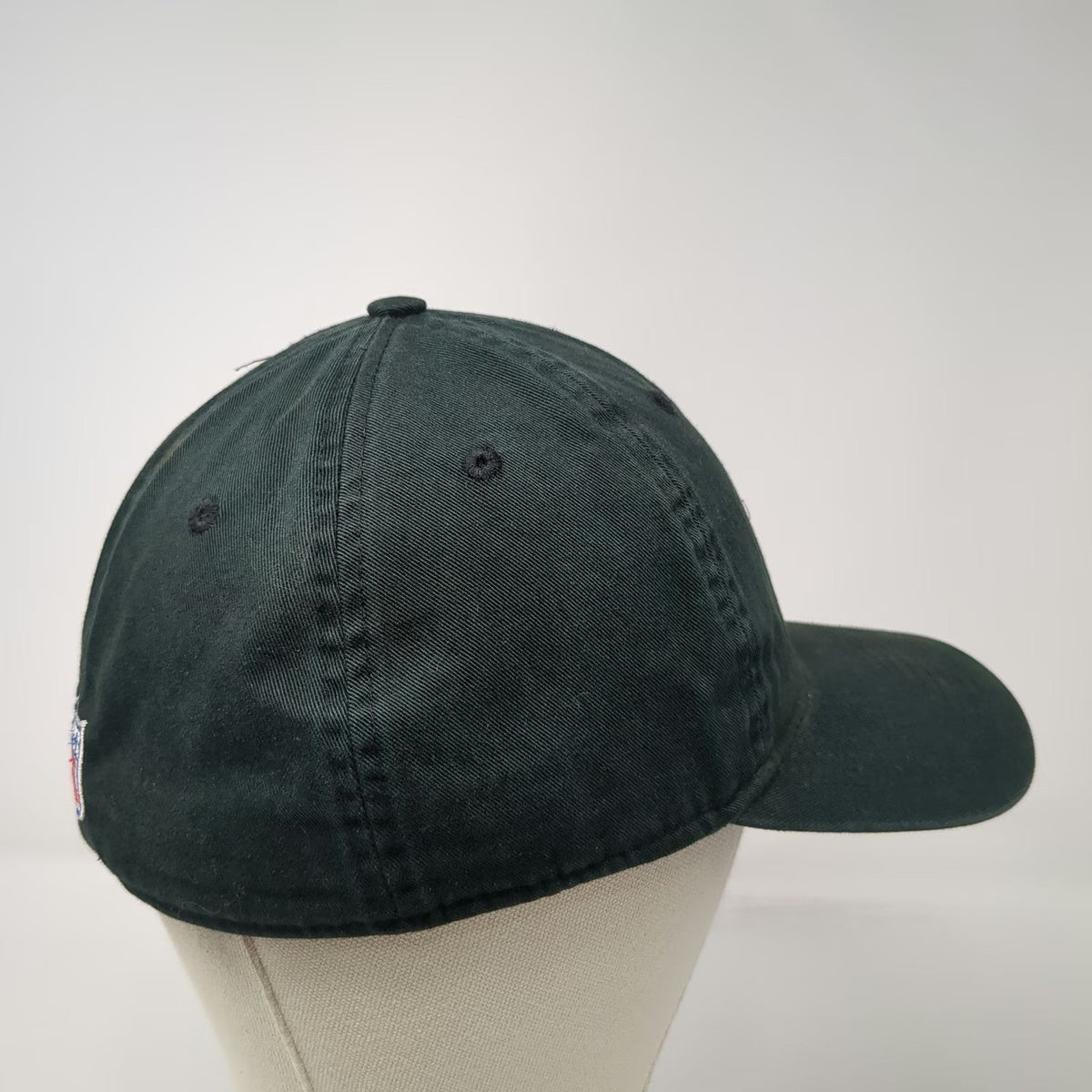 Reebok Baseball Cap Green L Oakland Raiders NFL Shield Logo Fitted Onfield Hat