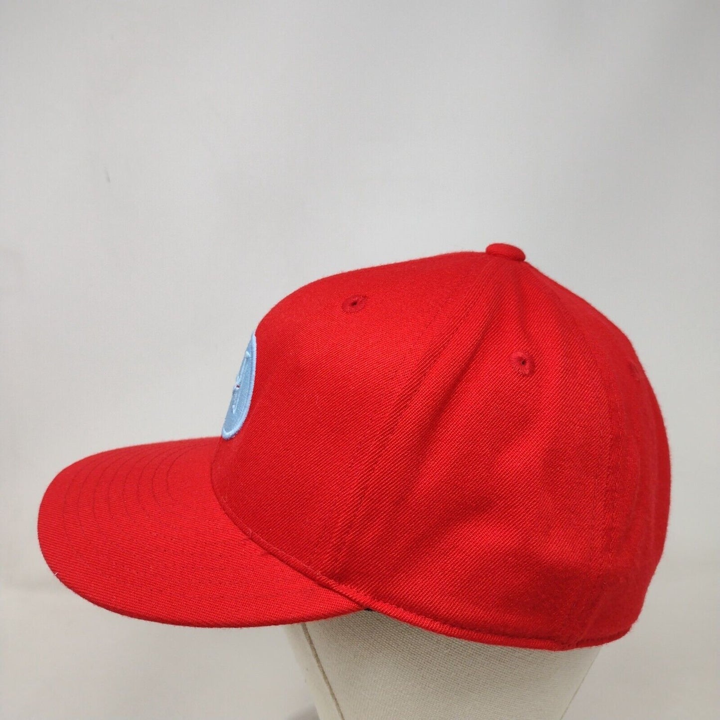 Vivint Solar 210 Fitted Hat Red Size 7 1/4-7 5/8 Embroidered 6 Panel Flexfit