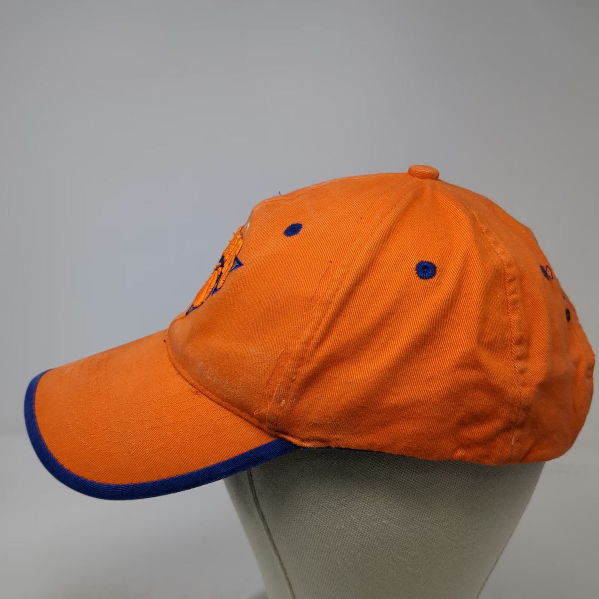 New York Knicks NBA UHG Orange OSFM Foot Locker Strapback Embroidered Cap Hat