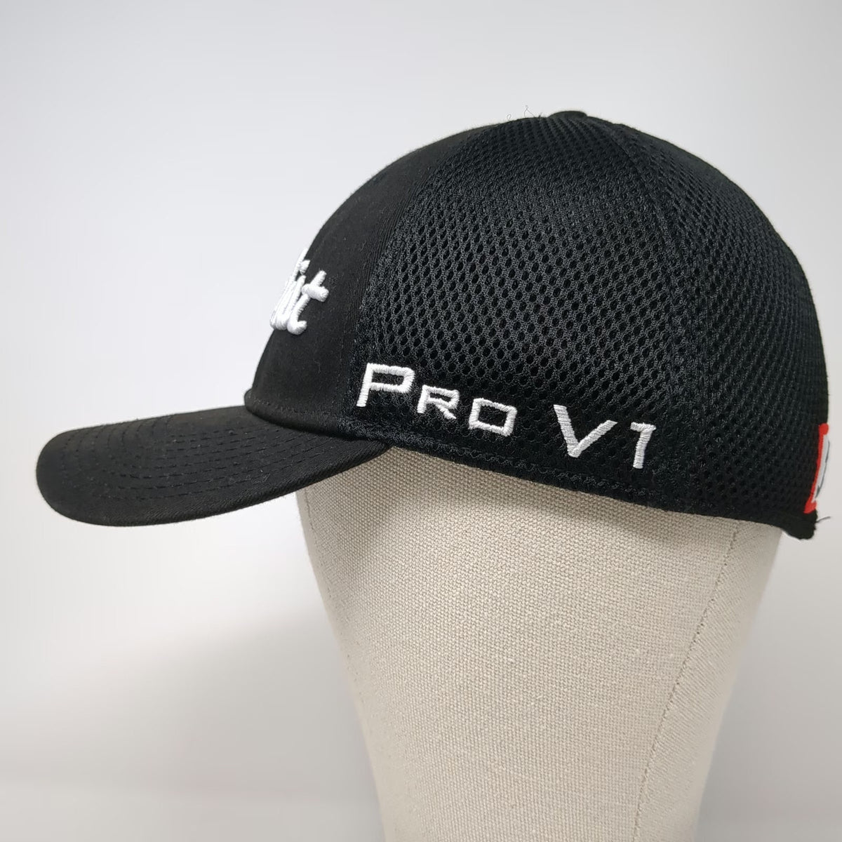 New Era Titleist Baseball Cap Black M Mesh FootJoy Pro V1 Stretch Fit Hat