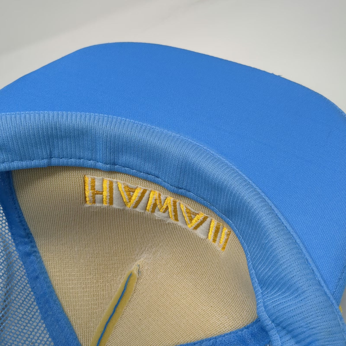 Hawaiian Headwear Trucker Hat Blue Yellow One Size Hawaii Rope Mesh Snapback Hat