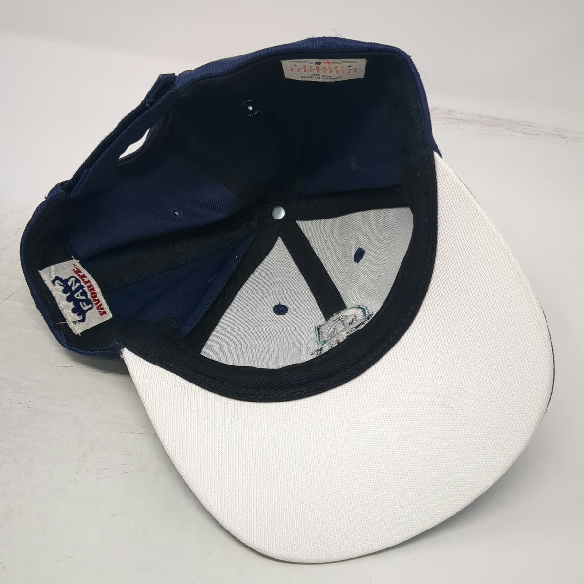 Seattle Mariners MLB Fan Favorite Baseball Cap Blue OSFM Strapback Embroidery