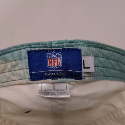 Reebok NFL Men's Fitted Hat White Size L Embroidered Miami Dolphins Cotton Logo