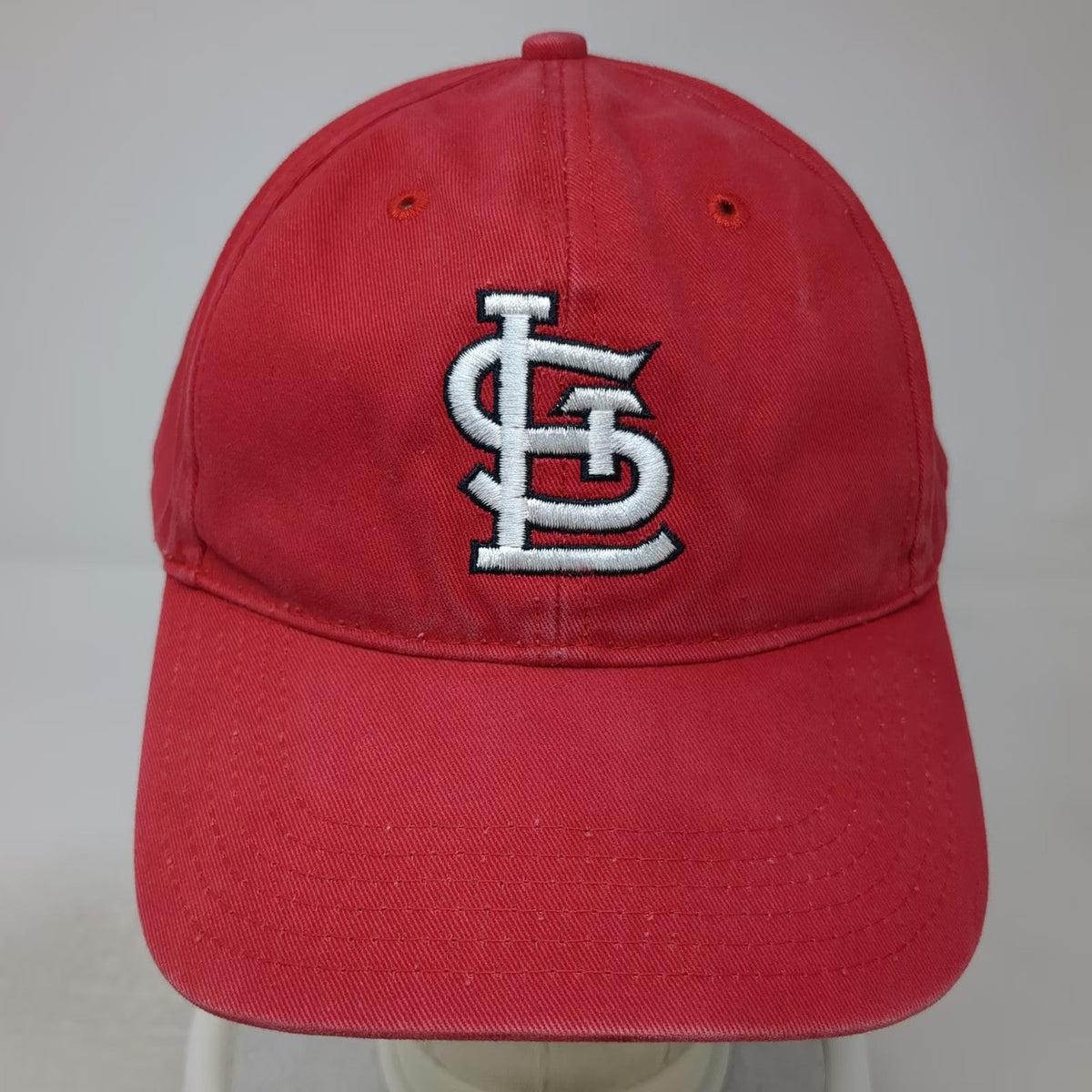 St Louis Cardinals MLB Fan Favorite Red One Size Baseball Cap Strapback STL Hat