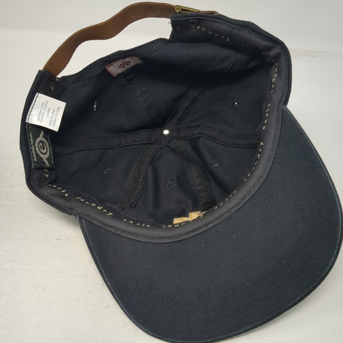 Earls Kitchen Bar Baseball Cap Black One Size Slideback Canada Flag Gold Hat