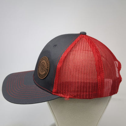Nevada Caps Trucker Hat Gray Red OSFM Mesh Back Leather Patch Veterans Compass