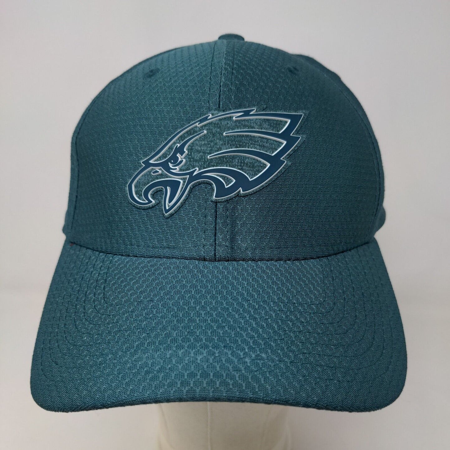 New Era 39Thirty Men's Fitted Hat Green Size M-L Philadelphia Eagles 3D Logo