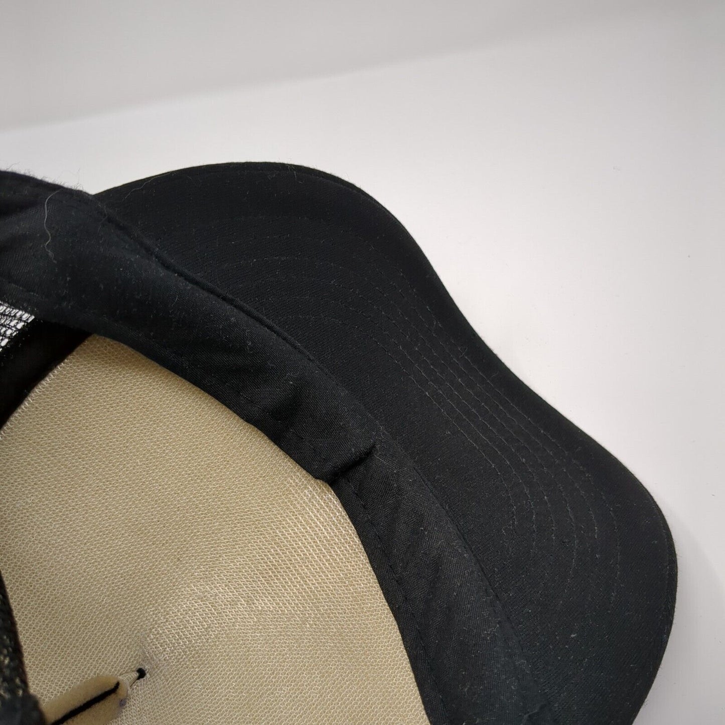 Quiksilver Snapback Rope Trucker Hat Black Youth One Size Mesh Back