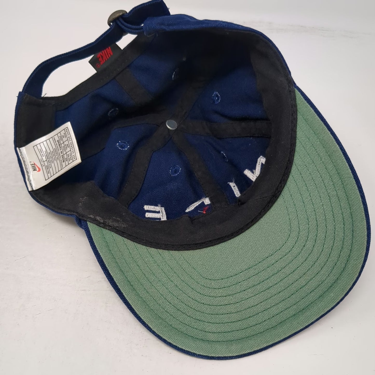 Nike Baseball Cap Blue One Size Slideback Green Underbrim Embroidered hat