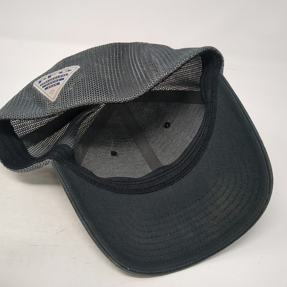 Columbia Baseball Cap Gray XL PFG Fishing Gear American Flag Mesh Back Hat