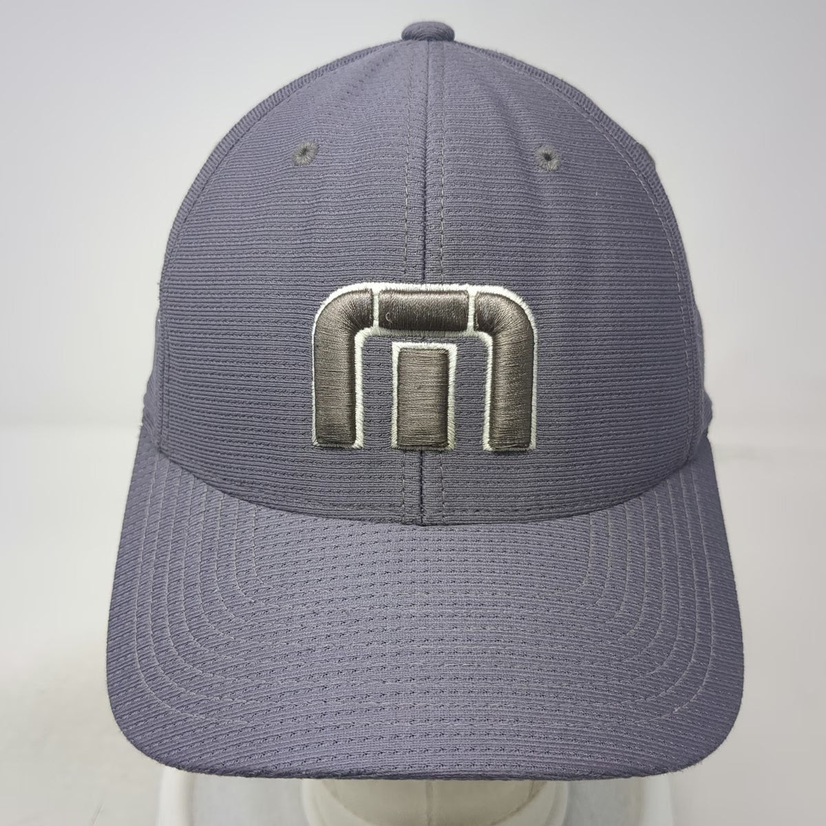 TravisMathew Baseball Cap Gray M Fitted Hat Flexfit Polyester Curved Brim Golf