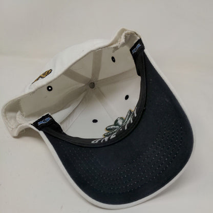 Top of the World Men's Fitted Hat White Size 6 5/8 - 7 1/8 Notre Dame Logo