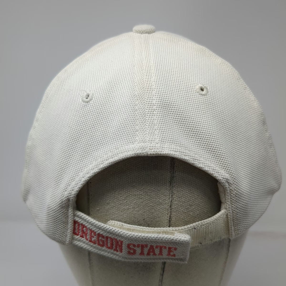 Nike Oregon State Beavers NCAA White Cap One Size Orange Underbill Swoosh Hat